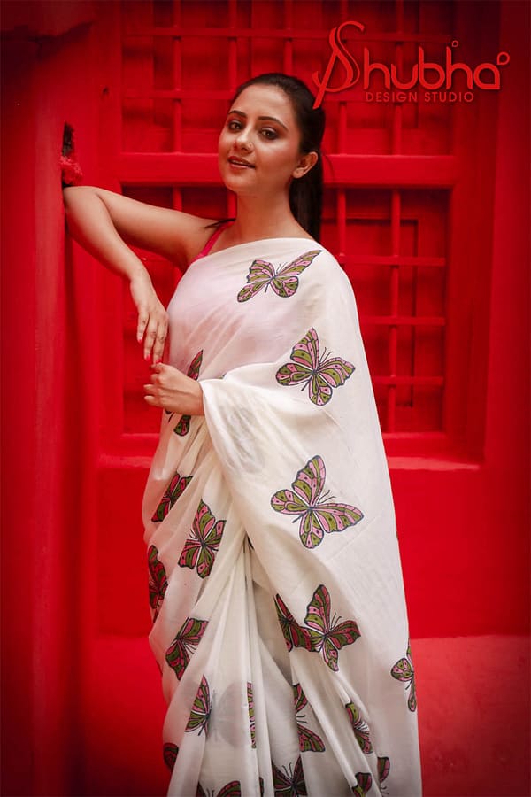 fcity.in - Silk Blend Butterfly Printed Saree With Blouse Piece / Banita  Voguish